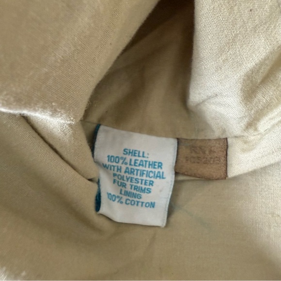 Sundance Leather Vest With Faux Fir Trim - Picture 9 of 9